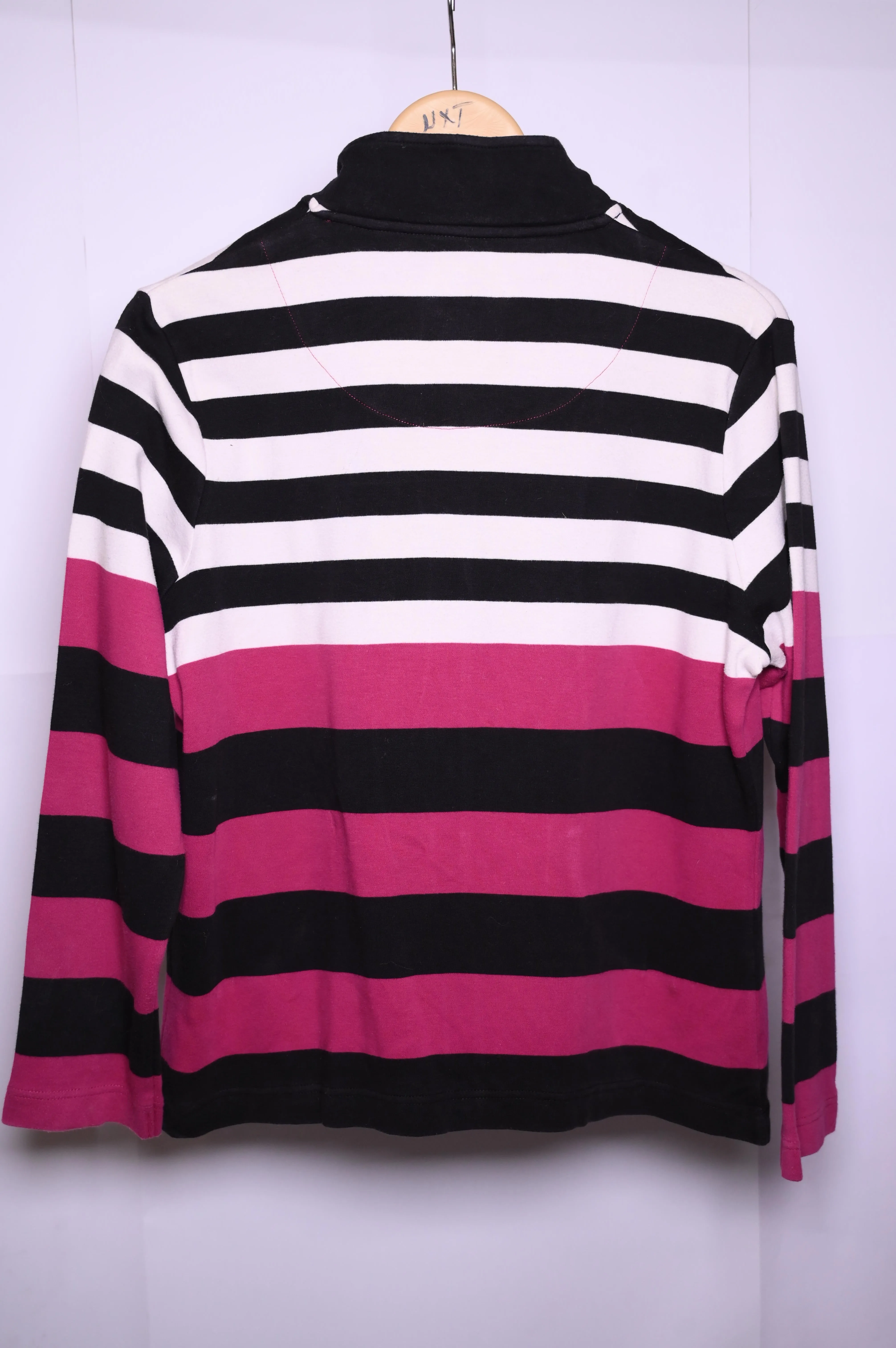 Vivella Black, White, and Red Zipper Jacket